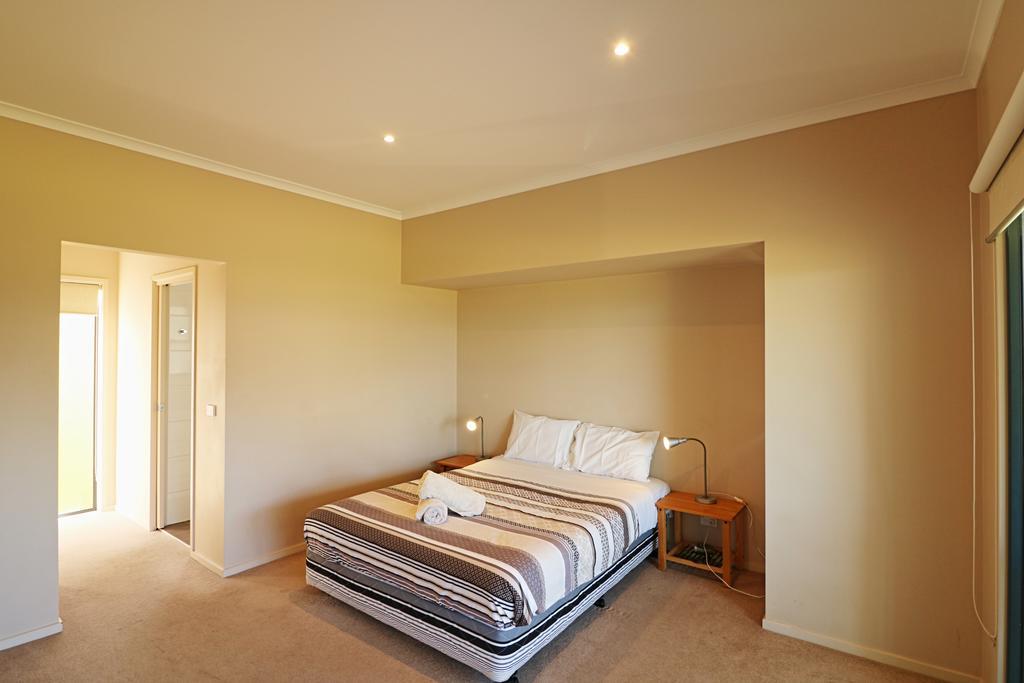 Saltwater Apartments Eden Extérieur photo